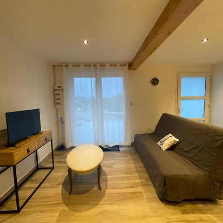 בית נופש Chez Gigi Et Malou - Brimbelle *